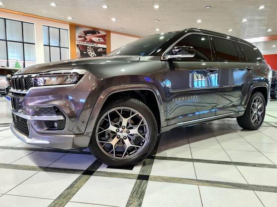JEEP COMMANDER 1.3 T270 TURBO FLEX OVERLAND AT6